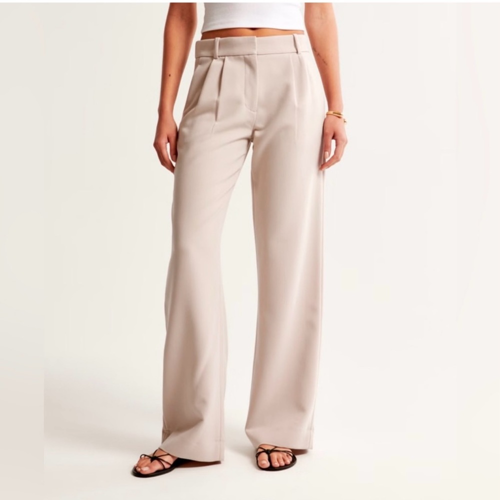 Wide Leg Tailored Pants in Light Beige